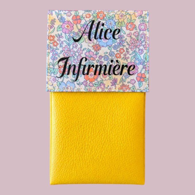 pochette infirmière aimantée fleurs pastel