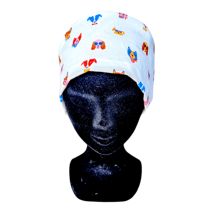 Ses motifs de chiens aux couleurs vives et aux looks décalés apportent une touche de bonne humeur