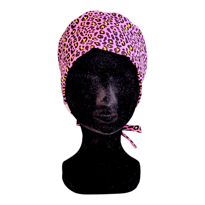Calot médical Léopard Rose – taches noires dorées fond rose vif – cousu main Normandie