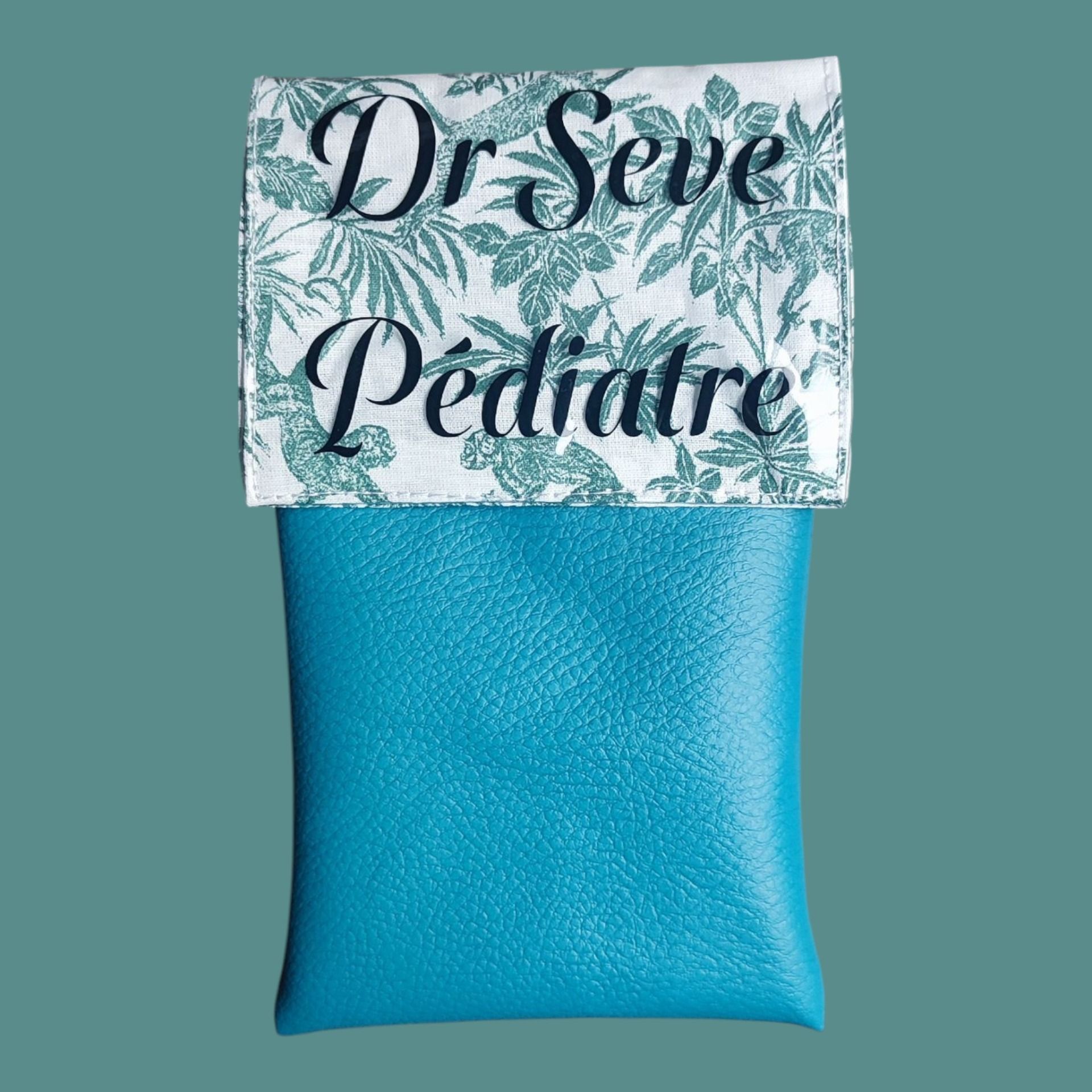 Pochette aimantée personnalisable theme jungle avec des singes vert pochette aimantée Mélanie