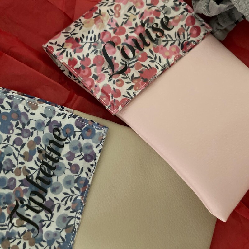 pochette aimantée fleurs